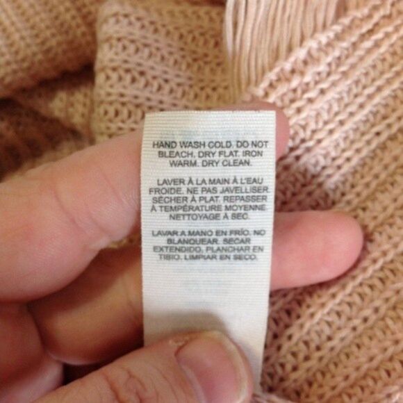 GARAGE NWT Boxy Distressed Slouchy V-Neck Peach Whip Sweater Small Boho Chic - Picture 11 of 11